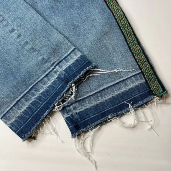New Look LEYLA Relaxed Skinny Jeans New Look Medium Wash, Size 6P - Picture 10 of 12